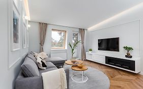 V33 cozy apartment